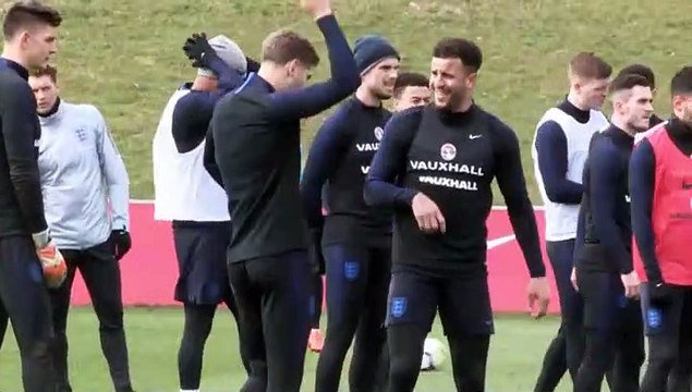 England training: a lot of crosses .. No goals