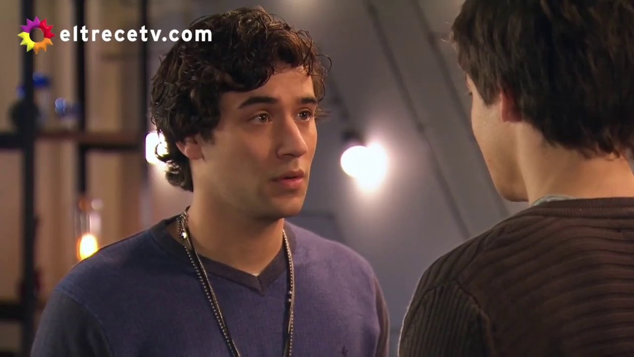 El mejor chape de Blasnior en "Simona"