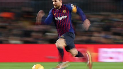 ميسي يسجل هدفه 400 في الدوري الإسباني خلال انتصار سهل على إيبار