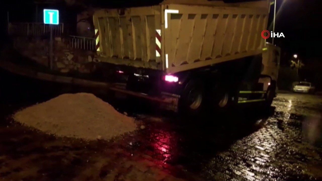 Okulunun yakıt tankı patladı, sızan mazot denize ulaştı