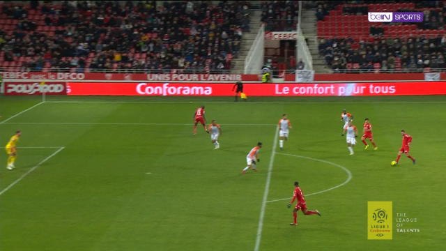 What a curl strike for Wesley Saïd!