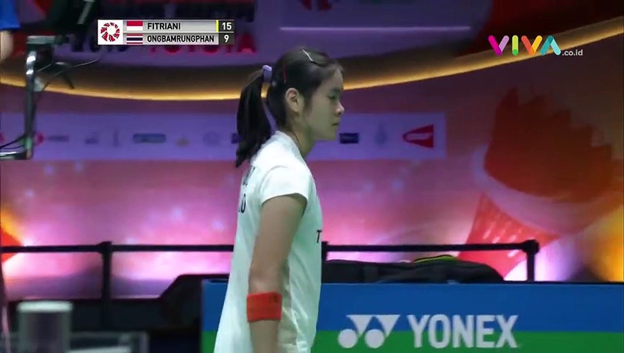 Sujud Syukur Fitriani Jadi Juara Thailand Masters 2019