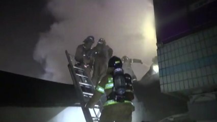 한밤중 식당에서 불...60대 남성 다쳐 / YTN