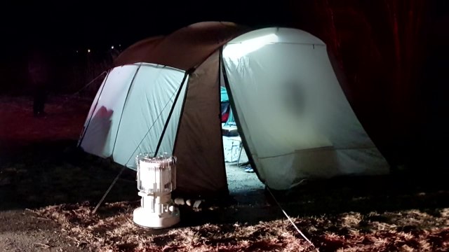 텐트 야영하던 40대 2명 숨져...일산화탄소 중독 추정 / YTN