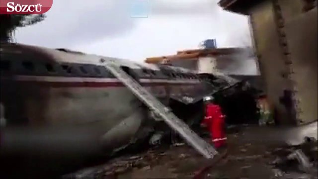 Tahran’da kargo uçağı düştü