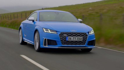 Audi TTS in Turbo blue Driving Video