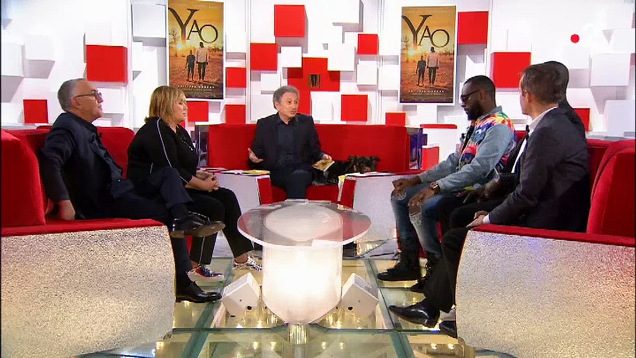 Omar Sy revient sur son premier "Vivement dimanche" et cette sensation de réussite face à Michel Drucker - Regardez