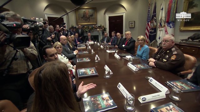 Trump arrasará económicamente a Turquía si ataca a los kurdos