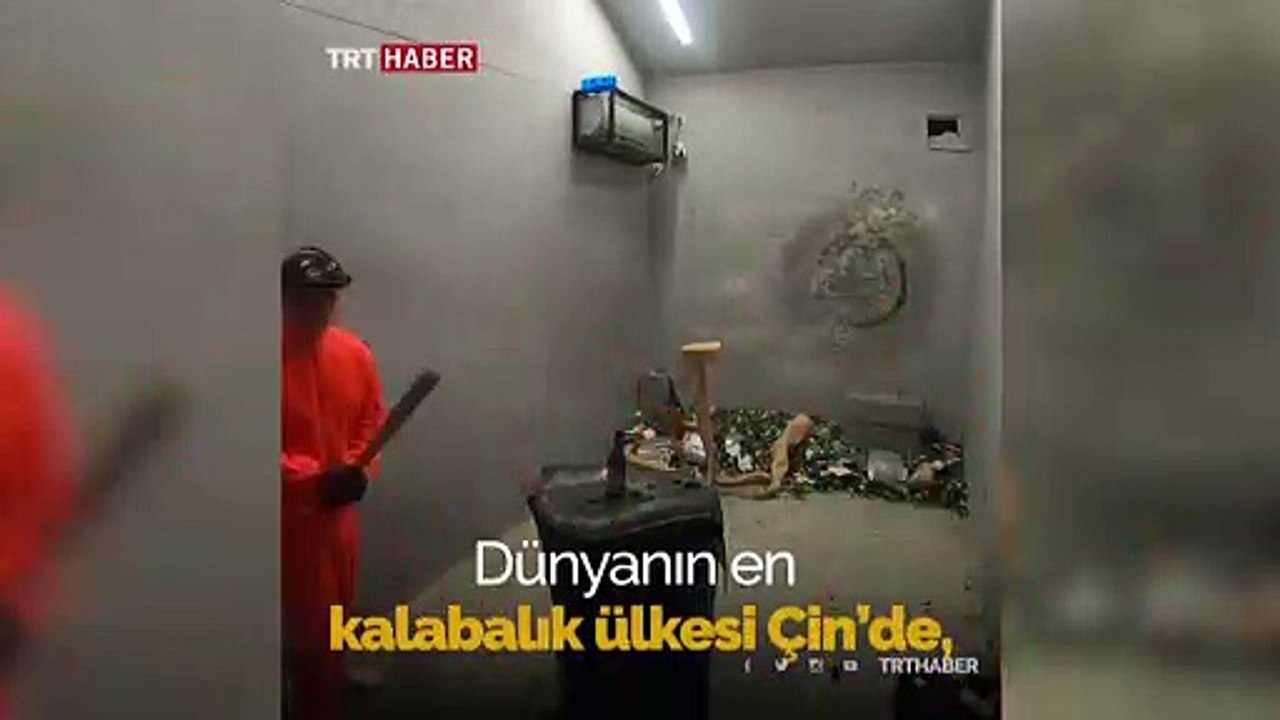 Çin'de stres atmak isteyenlerin tercihi: Öfke Odası