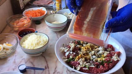 Rocambole de carne mista moida! Boi e porco juntas uma delicia só!