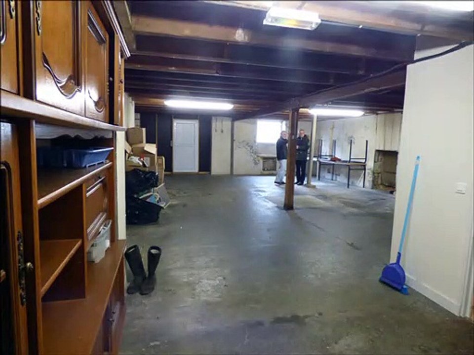 Les Modélistes Charentais : Installation dans son nouveau local de Saujon. Des travaux dans la bonne humeur