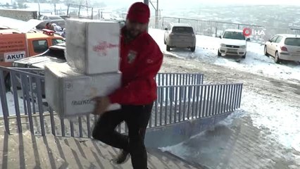 Akut ve Offroadculardan Miniklere Isıtan Yardım