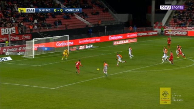 لقطة: الدوري الفرنسي: ويسلي سعيد يهزّ شباك مونبلييه بتسديدة مُتقنة مانحًا ديجون الأسبقيّة