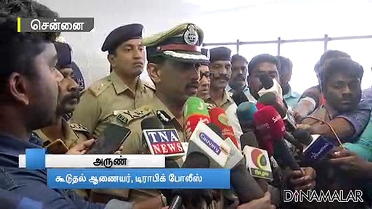 சென்னையில் டிராபிக்கை சீர்படுத்தும் ரோபோ