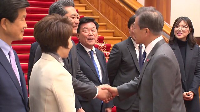 靑 오늘 기업인 간담회...4대그룹 총수 참석·사회는 박용만 / YTN