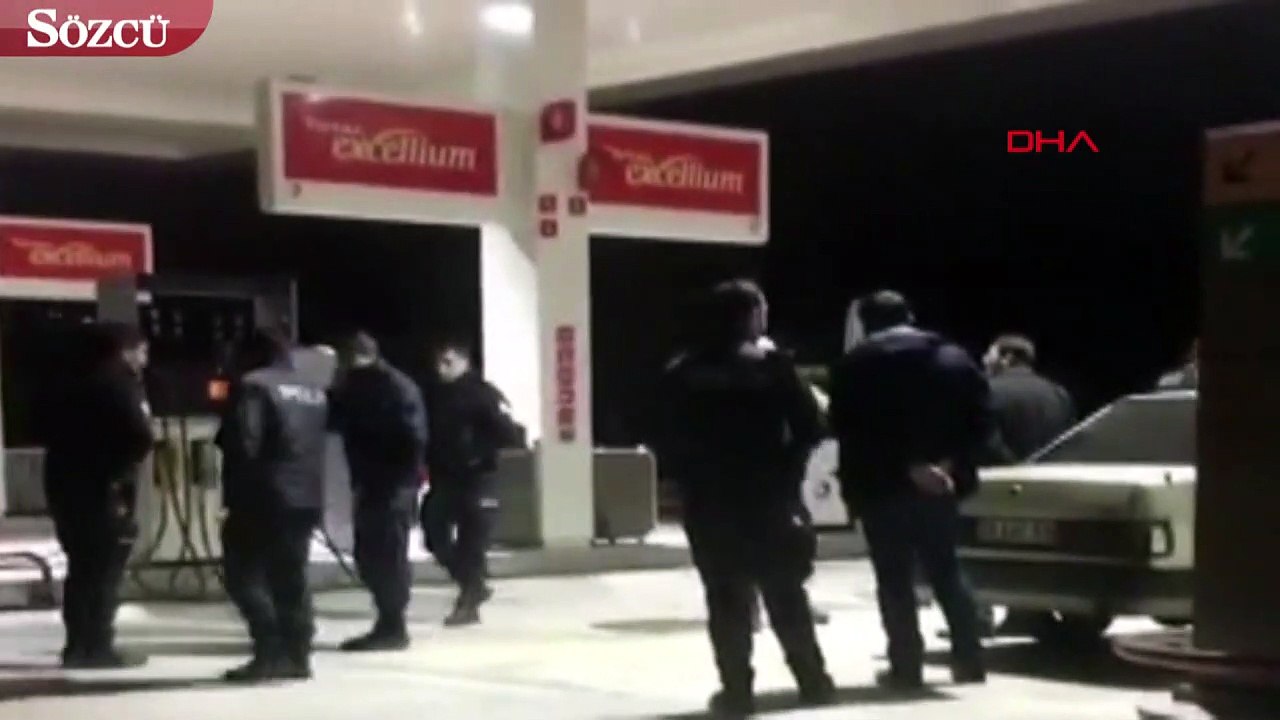 Çevik kuvveti taşıyan otobüsün şoförüne silah çekince hayatlarının şokunu yaşadılar