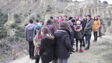 Öğrenciler Yer Bilimi Konusunu "Yanık Ülke"De İşledi