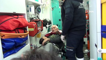 Engelli vatandaş dengesini kaybederek akülü arabasından düştü: 1 yaralı