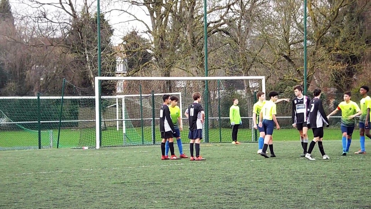 Championnat U16 D1.  LAMBERSART - MONS : 3 - 4 (1-2)