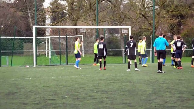 Championnat U16 D1. LAMBERSART - MONS : 3 - 4 (1-2)