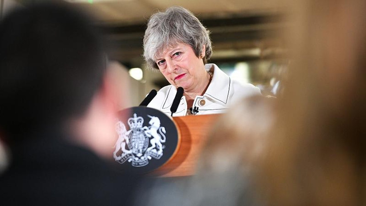 May wirbt verzweifelt für EU-Austrittsabkommen