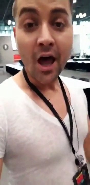 Venus D Lite at DragCon NYC