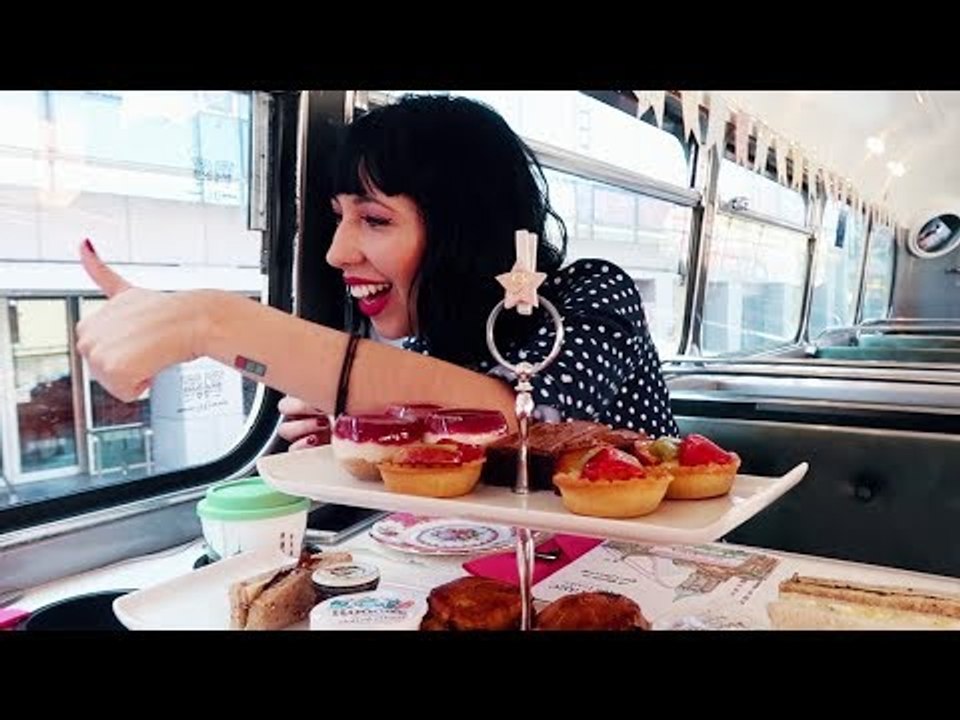 O QUE FAZER EM DUBLIN: ÔNIBUS COM CHÁ DA TARDE
