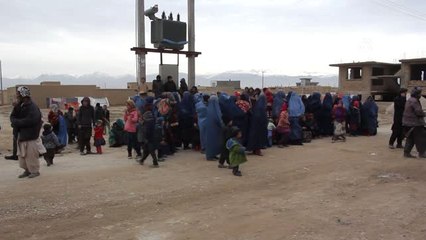 Tdv'den Afganistan'daki Savaş Mağduru Ailelere Yardım