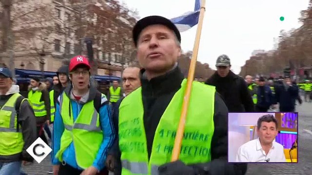 Regardez le coup de gueule de Thomas Sotto hier soir dans C à vous contre les gilets jaunes qui agressent des journalistes, Ce sont des comportements de fascistes