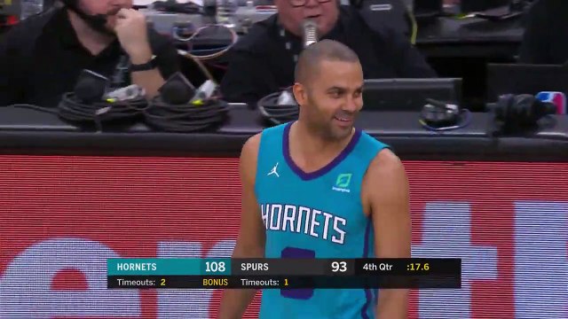 Quand les fans des Spurs réclament Tony Parker en fin de match pour pouvoir lui faire une dernière ovation