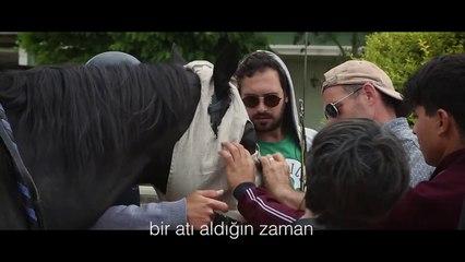 Bizim İçin Şampiyon - Kamera Arkası Atlarla Çalışmak