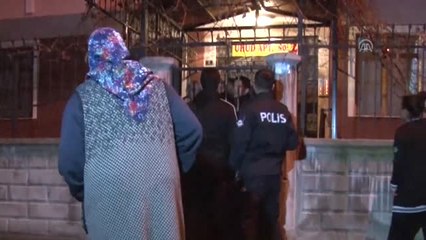 Eşini Bıçaklayıp, 5 Aylık Bebeğini Rehin Aldı