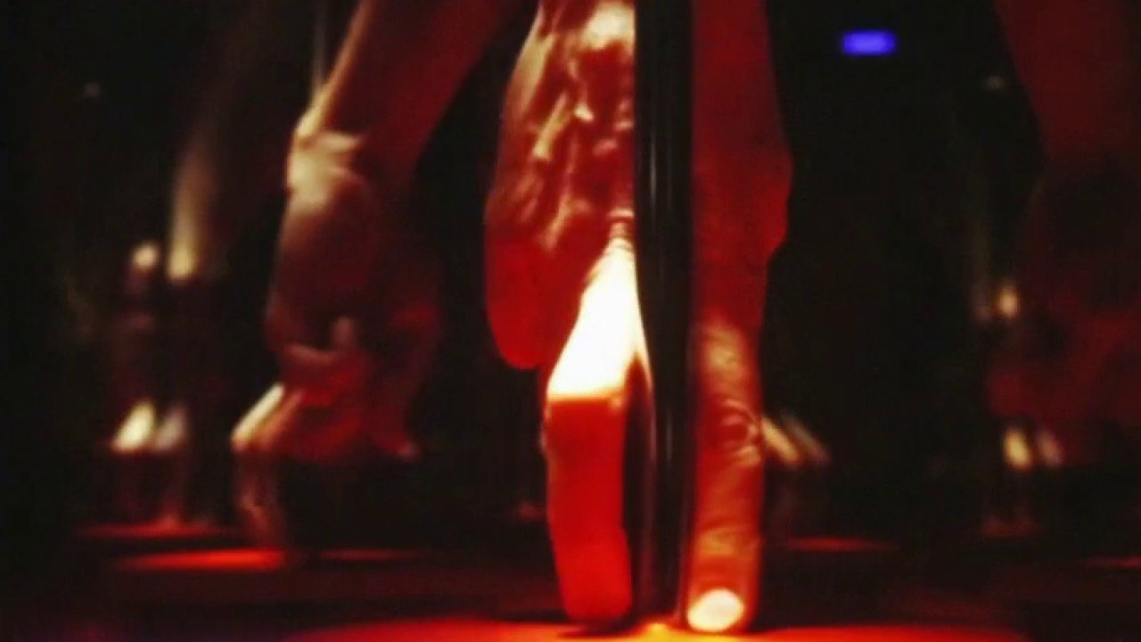 Danse - Sur le bout des doigts