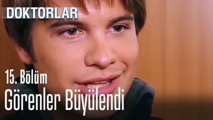 Ela görenleri büyüledi - Doktorlar 15. Bölüm