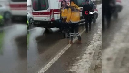 Öğrenci Servisi Kanala Uçmaktan Kıl Payı Kurtuldu: 16 Yaralı