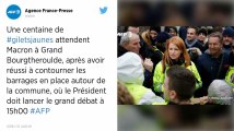 Emmanuel Macron vient d'arriver à Grand-Bourgtheroulde pour lancer le Grand débat national