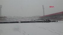 Spor Boluspor-Galatasaray Maçı Öncesinde Kentte Yoğun Kar Yağışı