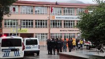 Manisa'da Lisede İntihar Girişimi