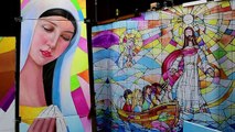 Mural contra xenofobia para misa del papa Francisco en Panamá