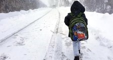 Yoğun Kar Yağışı Nedeniyle 4 İlde Eğitime Ara Verildi! İşte O İller