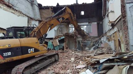 L'avancée des travaux de démolition à la Grand-Place de Mouscron après une journée