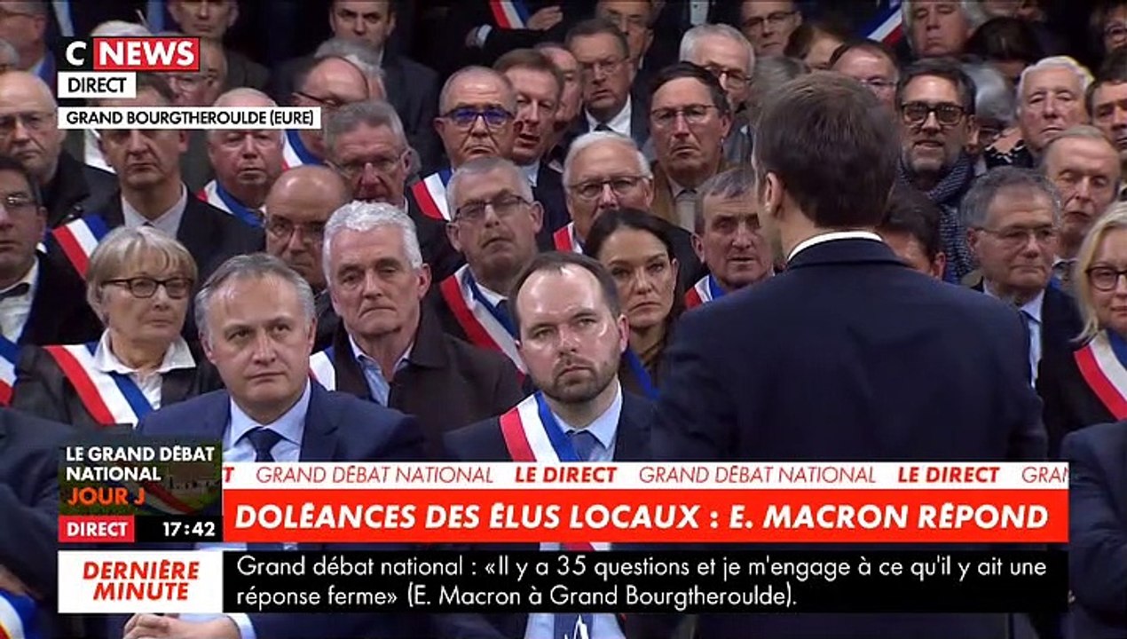 Grand débat - Emmanuel Macron: "Dire qu'on remettra l'ISF et que la situation des gilets jaunes s'améliore, c'est de la pipe ! "