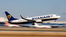 Η Ryanair σταματά τις πτήσεις Αθήνα – Θεσσαλονίκη