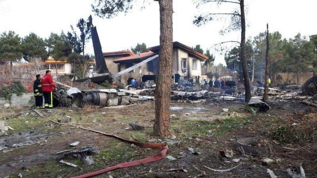 Συντριβή αεροσκάφους δυτικά της Τεχεράνης