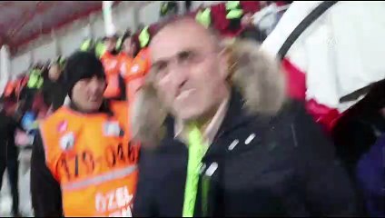 Boluspor-Galatasaray maçı, olumsuz hava koşulları nedeniyle yarına ertelendi - BOLU