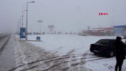 Manisa İzmir- Ankara Karayolu Kula'da Ulaşıma Kapandı