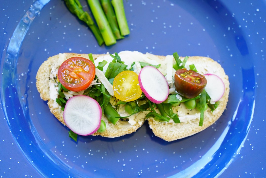 Tartine de jitomates