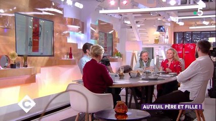 "J'ai mon père pour moi" : la gorge nouée, la fille de Daniel Auteuil évoque leur collaboration sur scène