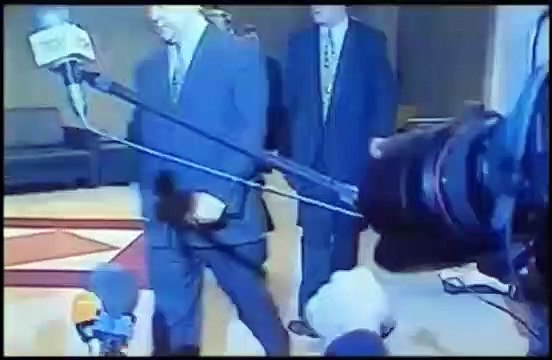 How Roman Abramovich Made His Billions (Russian Billionaire Documentary)