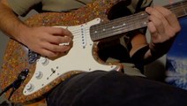 Dude Builds Electric Guitar Out Of Colored Pencils